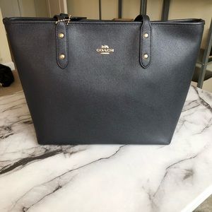 Coach tote